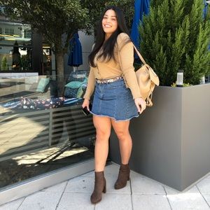 F21 blue jean skirt size L